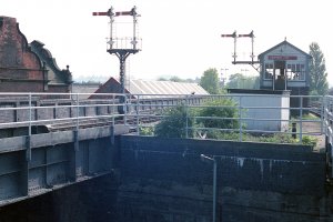 lichfield_city_sb_bridge2_may1990_1800x1040.jpg